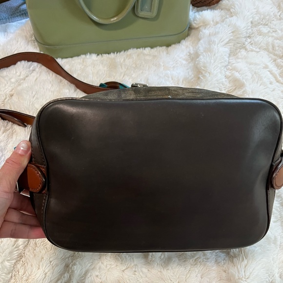 Gorgeous shimmering suede bucket Prada bag - Picture 2 of 5